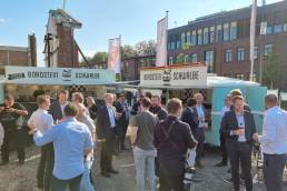 event-catering-bordsteinschwalbe-foodtruck.jpg